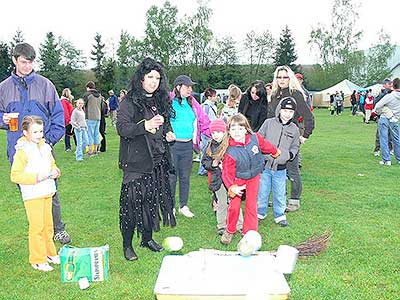Pálení čarodějnic, Dolní Třebonín 30.4.2011