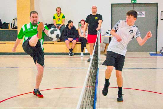 Nohejbalový turnaj sousedních obcí o pohár starosty Dolního Třebonína 21. 2. 2026